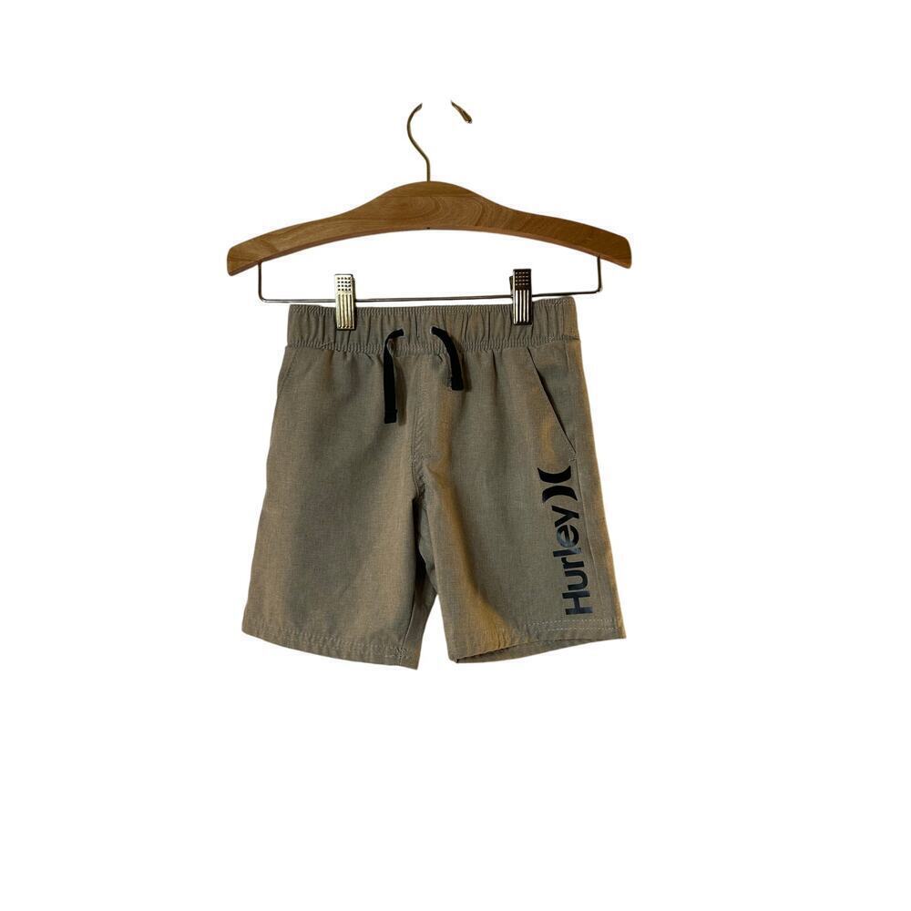 HURLEY Boy’s Two Pairs of 4-Way Stretch Hybrid Shorts / Size: 4